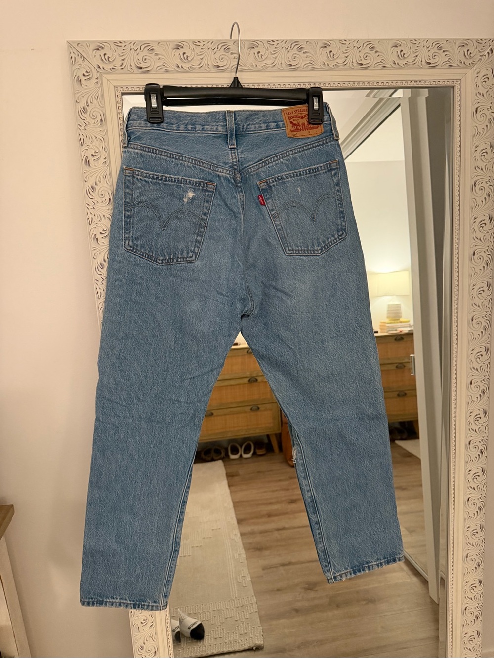 Levi’s 501 90s ankle jean in light blue - Picture 3 of 5